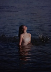 ����ˮ����(��ɫ����)